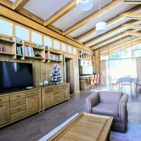 וילה Alfa в пирин гольф & кантри клуб *